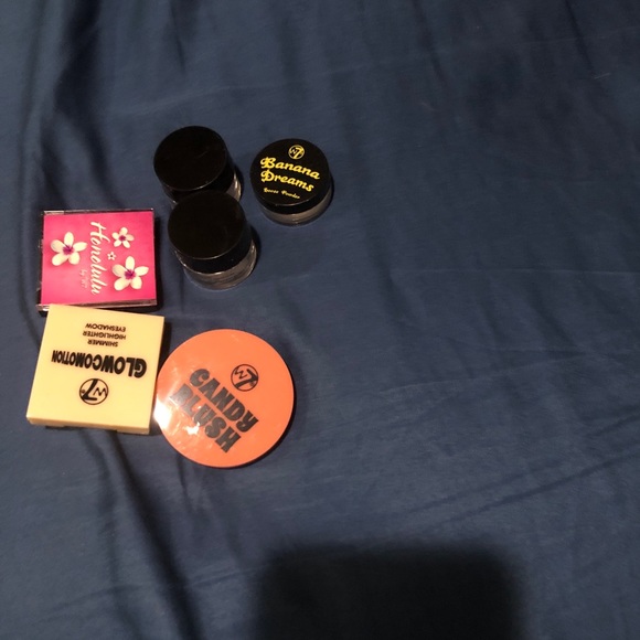 Make up - Picture 3 of 6